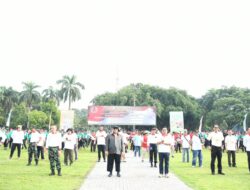 Prajurit dan Persit Kodim Bondowoso Ikuti Gerak Jalan Jaka Sopan 2022