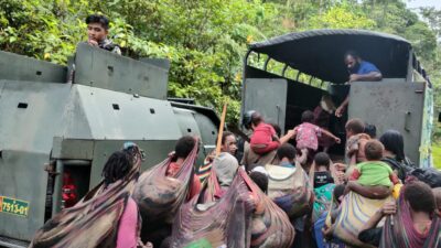 Gabungan TNI-Polri Evakuasi Masyarakat Koroptak Sebanyak 25 Orang ke Kabupaten Nduga