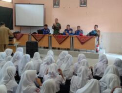 Damkar Berikan Sosialisasi di Lokasi TMMD 116 Bondowoso