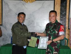 Kodim 0822 Bondowoso Berikan Piagam Penghargaan Kepada 3 Media Terpilih