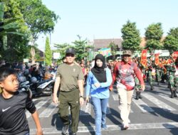 Meriahkan HUT ke 78 TNI, Kodim 0822 Bondowoso Gelar Jalan Sehat Dengan Doorprize Sepeda Motor