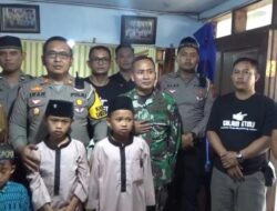Kasatlantas Polres Bondowoso Serta TNI berbagi Bersama Dengan Puluhan Anak Yatim Piatu