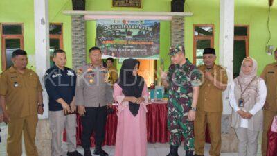 Dandim 0822 Bondowoso Hadiri Operasi Pasar Murah di Desa Bajuran Cermee