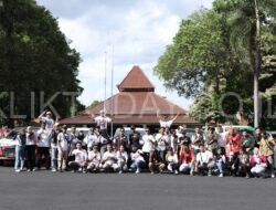 Memasuki Kabupaten Banyuwangi, SMCC Disambut Ratusan Kaum Milenial