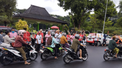 Komunitas sego anget