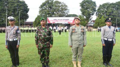 Prajurit Kodim 0822 Ikuti Gelar Apel Pasukan Operasi Keselamatan Semeru 2024 Dan Pencanangan Aksi Keselamatan di Jalan