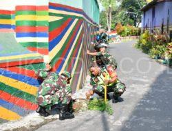 Bulan Ramadhan, Bersihkan Markas Kodim Rangsangan Kepedulian Lingkungan