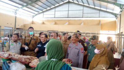 Menjelang Hari Raya Idul Fitrih 1445 H, Pj Bupati Sidak Ketersediaan Kebutuhan Pokok Masyarakat di Kabupaten Bondowoso