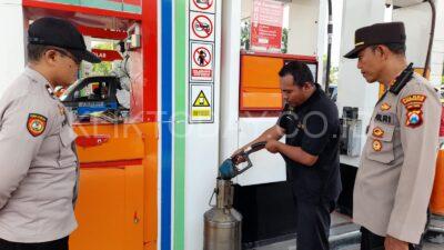 Polisi di Bondowoso Sidak SPBU Periksa Takaran, Kualitas, dan Pastikan Stok BBM Aman