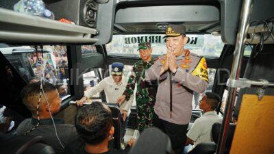 Tindaklanjuti Arahan Presiden, Jenderal Listyo Sigit Prabowo Lepas Mudik Gratis Polri Presisi