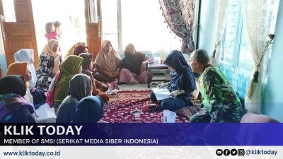 Tim Kesehatan TMMD Kodim 0422/LB berikan Layanan Gratis Bagi Warga