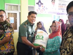 Kasdim 0822 Bondowoso Hadir dalam Penyaluran Bantuan Pangan