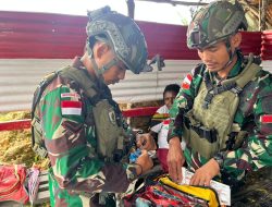 Masyarakat Intan Jaya Antusias Berobat ke Pos Satgas Yonif 509 Kostrad