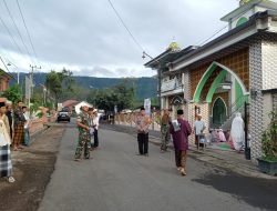 Babinsa Posramil 0822/15 Laksanakan Pengamanan Sholat Idul Adha di Kecamatan Ijen