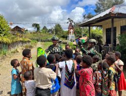 Satgas 509 Kostrad Peduli Pendidikan Anak Papua: Kunjungi Kampung Holomama, Intan Jaya