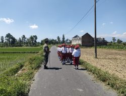 Lomba Gerak Jalan, Babinsa Koptu Wahid Latihkan PBB Kepada Siswa SDN