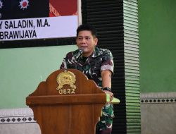Jam Komandan Kasdim 0822 Pentingkan Menjaga Netralitas dan Kesehatan Anggota