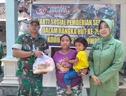 Kodim 0822 Bondowoso Bhakti Sosial Sembako untuk Purnawirawan, Warakawuri dan Anak Stunting Dalam Rangka HUT TNI Ke 79