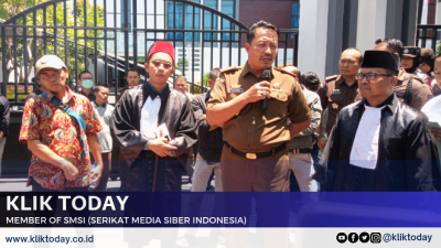 Kantor Kejari Bondowoso di Geruduk Puluhan Masyarakat, Mereka Bersuara Ungkap Kasus Kredit Fiktif