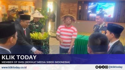 Sekelompok Petani Datangi Dandim 0824/Jember saat Bersama Forkopimda, Ingin Ucapkan Selamat Ulang Tahun Ke 79 TNI