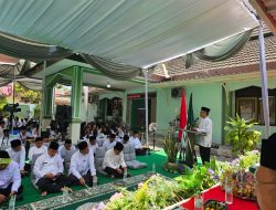 Pasiter Kodim 0822 Bondowoso Hadiri Peringatan Maulid Nabi Muhammad SAW dan Tasyakuran di Kemenag