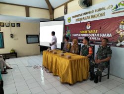 Kolaborasi Tangguh Babinsa Kodim 0822 Ikut Gelar Rapat Koordinasi Bantuan Pangan dan Sosialisasi DBD