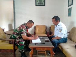 Kolaborasi untuk Pelestarian: Babinsa Kademangan Berkunjung ke Museum Kereta Api Bondowoso