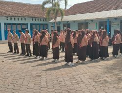 Kegiatan Pelatihan PBB: Babinsa Tingkatkan Kedisiplinan Siswa SMK Nurul Hasan