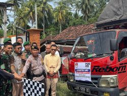 Komandan Kodim 0422/Lampung Barat Lepas Pendistribusian Logistik Pilkada 2024 di Kabupaten Pesisir Barat