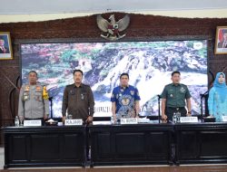Kasdim 0822 Hadiri Rapat Koordinasi Persiapan Penyaluran BLT DBHCHT Tahun 2024 di Bondowoso