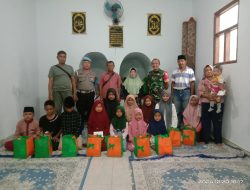 Babinsa Kodim 0822/Bondowoso Serda Didit Yuhandoko Dampingi Pemberian Santunan Anak Yatim Piatu