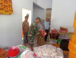 Babinsa Grujugan Dukung Kemajuan UMKM Desa Kejawan Pendampingan Langsung di Rina Handmade