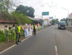 Babinsa Koramil 0822/14 Prajekan Jaga Keamanan Peringatan Isra’ Mi’raj dan Wisuda Santri