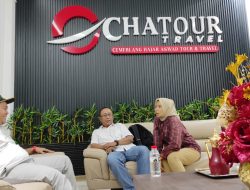 PWI Jatim Gelar Jalan Sehat Gratis Berhadiah Umrah