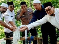 Nuansa Tionghoa di Gentong Bondowoso, Kades dan Warga Bangun Masjid Unik