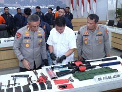 Polda Jatim Berhasil Gagalkan Penyelundupan Senjata di Bojonegoro Diduga Untuk KKB Papua