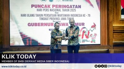Kapolda Jatim Raih Penghargaan Prapanca Award di Puncak HPN 2025