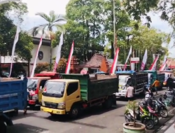 Tolak Kebijakan Baru, Ratusan Sopir Truk NTSR Datangi DPRD Nganjuk