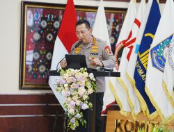 Kapolri Hadiri Promensisko TPPU dan TPPT, Komitmen Perangi Kejahatan Siber