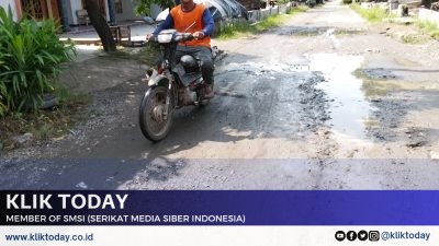 Warga Mengeluh, Jalan Rusak di Desa Putren Sukomoro Nganjuk,Tak Kunjung Diperbaiki