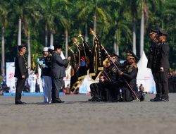 Presiden RI Hadiahi Penghargaan Nugraha Sakanti dan Tanda Kehormatan Bintang Bhayangkara Nararya