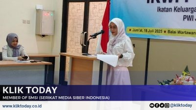 HUT ke-64 IKWI PWI Jatim, Endang Suprapti: Tekankan Pentingnya Edukasi Literasi Digital