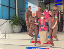 Modus Licik Gunakan Data Lansia, Kejari Bondowoso Tahan Dua Tersangka Baru Kasus Kredit Fiktif