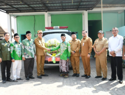 Bentuk Kepedulian, Pemkab Bondowoso Serahkan Satu Unit Mobil Ambulans ke MWCNU Cermee