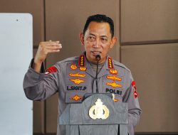 Kunjungi Kalbar, Kapolri Pastikan Penurunan Signifikan Titik Api Karhutla