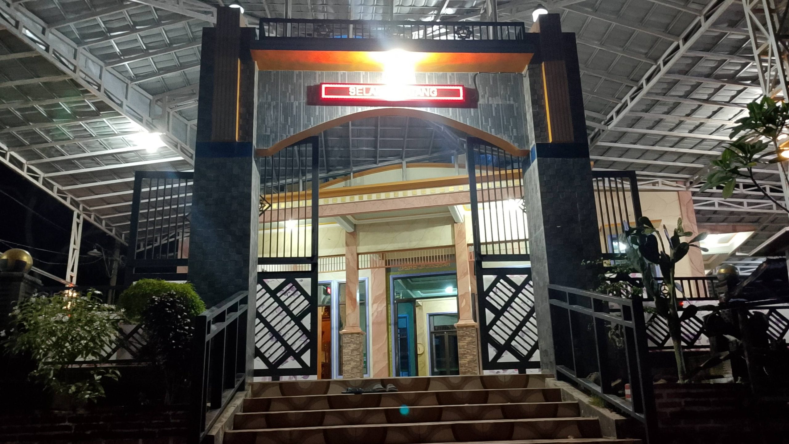 Masjid Baiturrohim Desa Mandiro Kecamatan Tegalampel Kabupaten Bondowoso