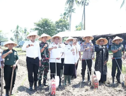 Bupati Bondowoso Ajak Santri Wujudkan Swasembada Pangan Lewat Penanaman Jagung
