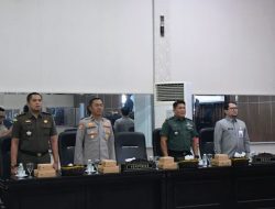 Kasdim 0822 Hadiri Rapat Paripurna DPRD Bondowoso Bahas Perubahan APBD 2025