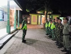 Malam Kondusif, Patroli Gabungan di Desa Tegalmpel Bondowoso Disambut Positif Warga
