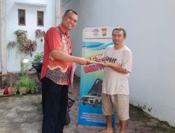 Akhir Mengharukan: Samsat Bondowoso Serahkan BPKB yang Sempat Viral kepada Pemilik Sah, Wujudkan Pelayanan Publik yang Humanis